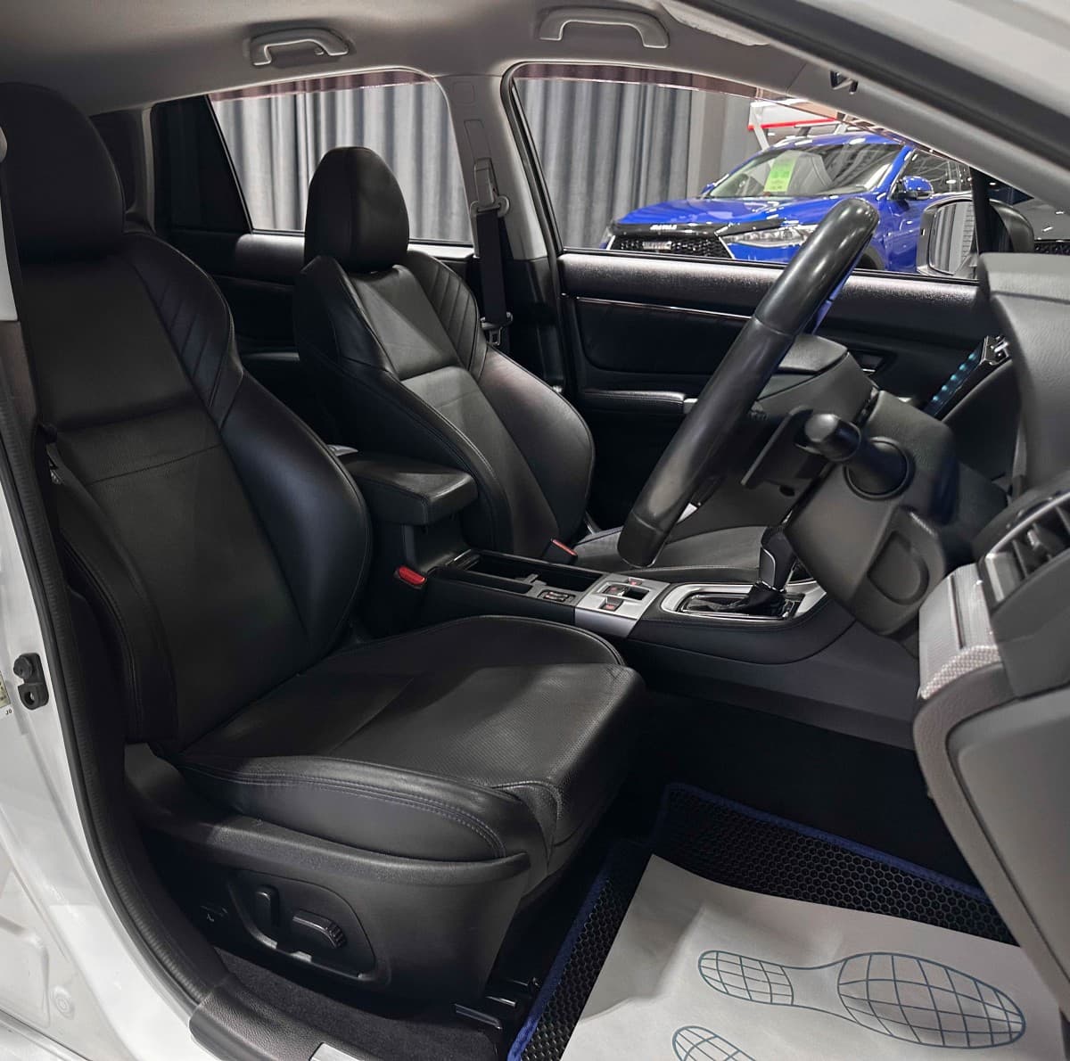 Subaru Levorg - фото 11