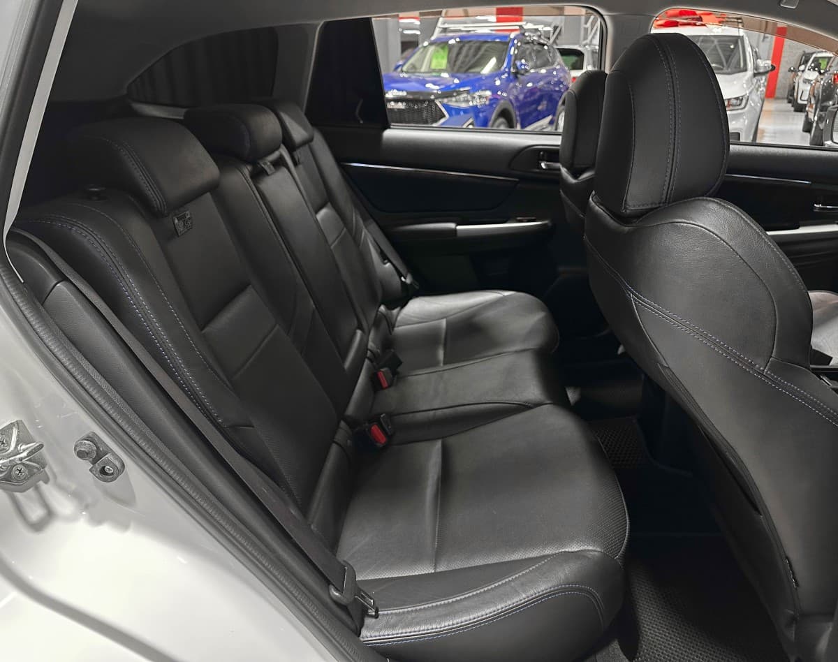 Subaru Levorg - фото 12