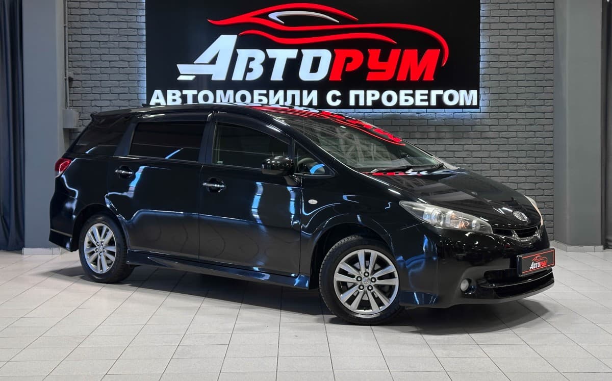 Toyota Wish - 1