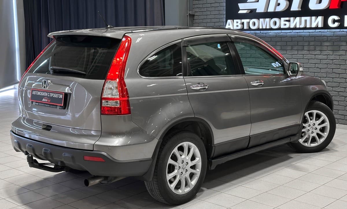 Honda CR-V - фото 6