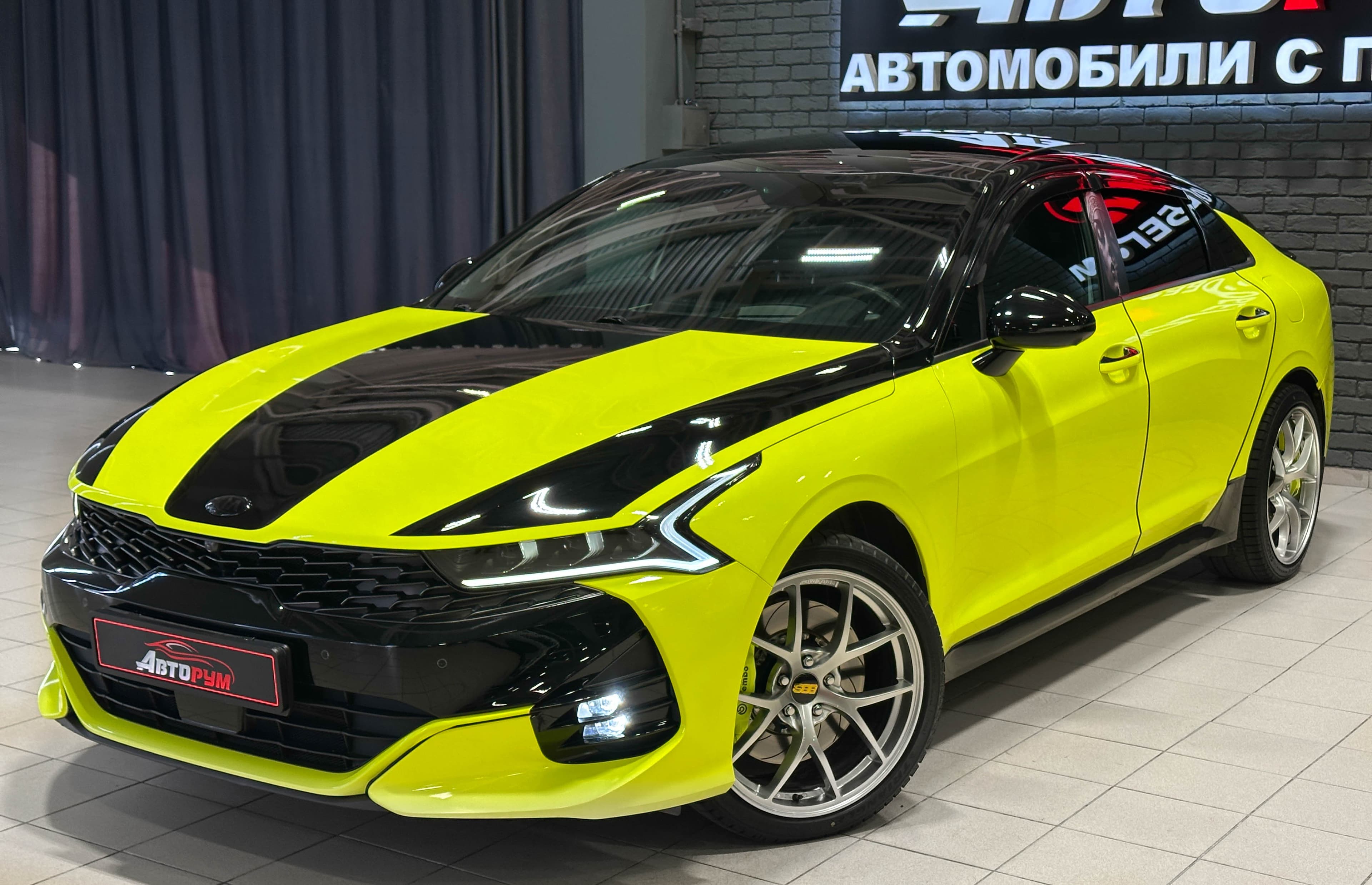 Kia K5 - 2