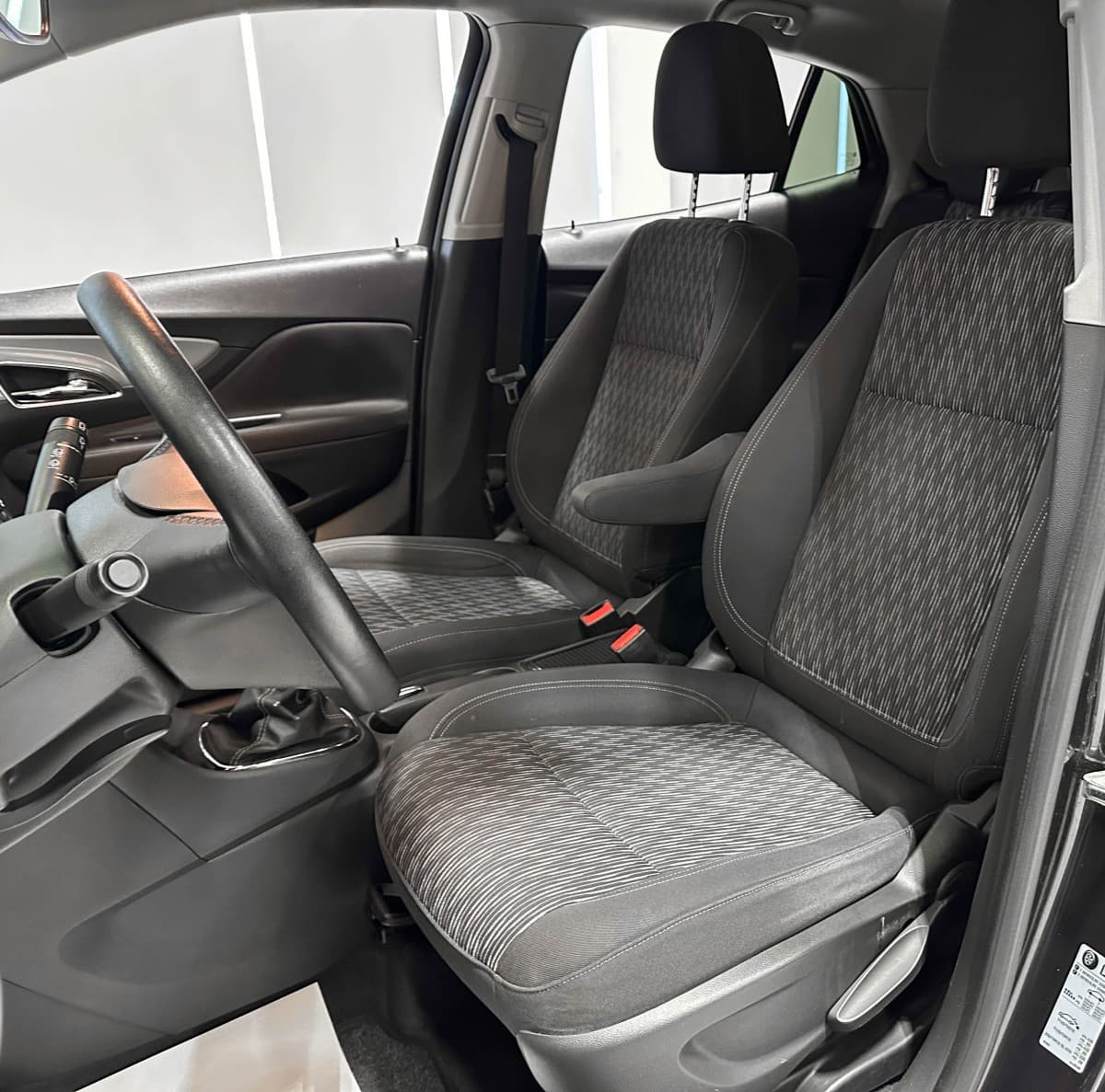 Opel Mokka - фото 11