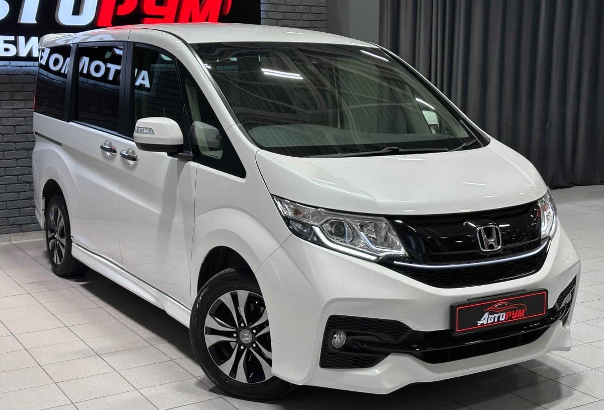 Honda Stepwgn - 5