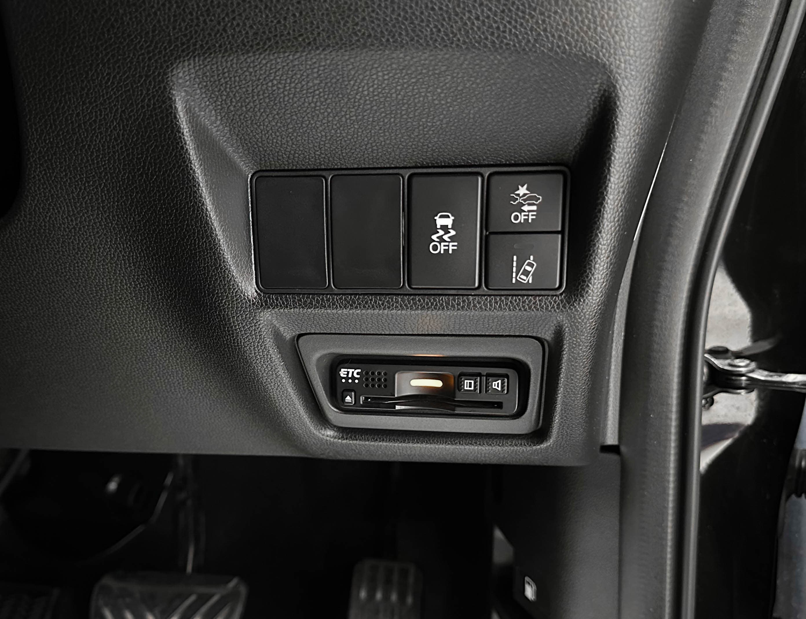 Honda Stepwgn SPADA - фото 20