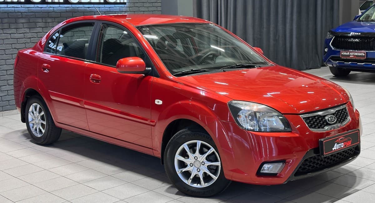 Kia Rio - 5