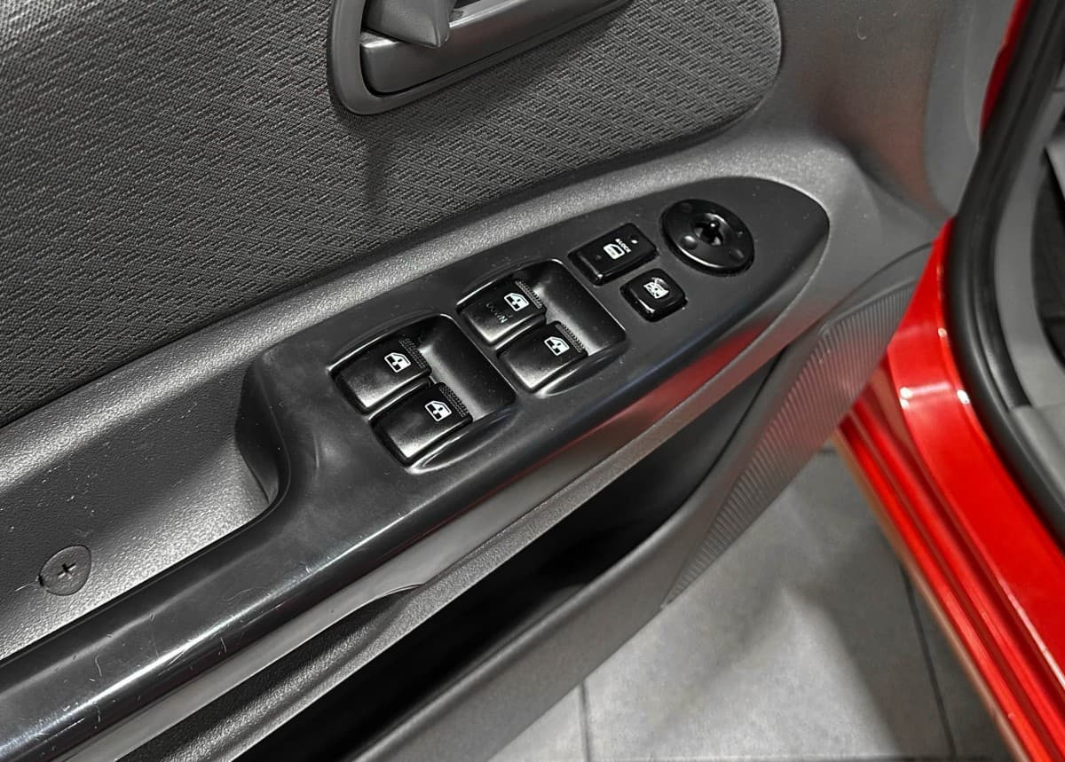 Kia Rio - фото 17