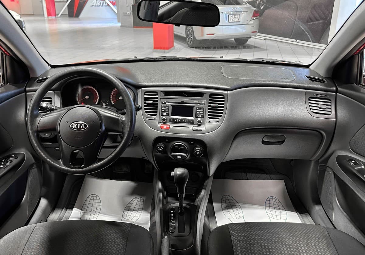 Kia Rio - фото 22