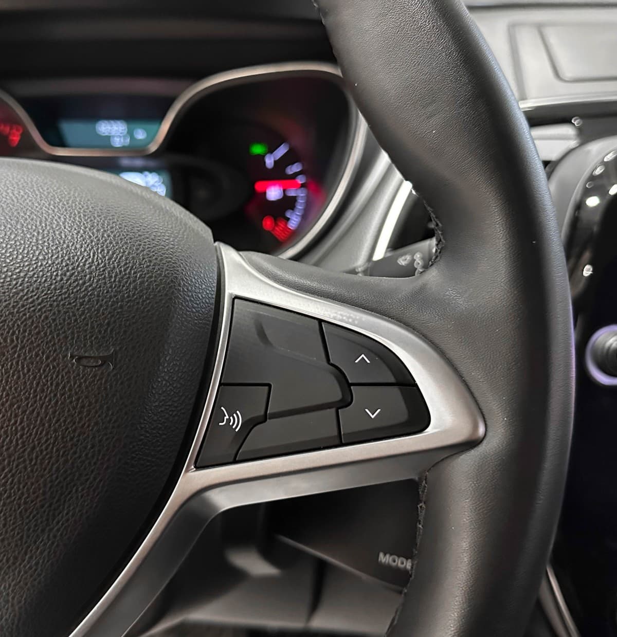 Renault Kaptur - фото 19