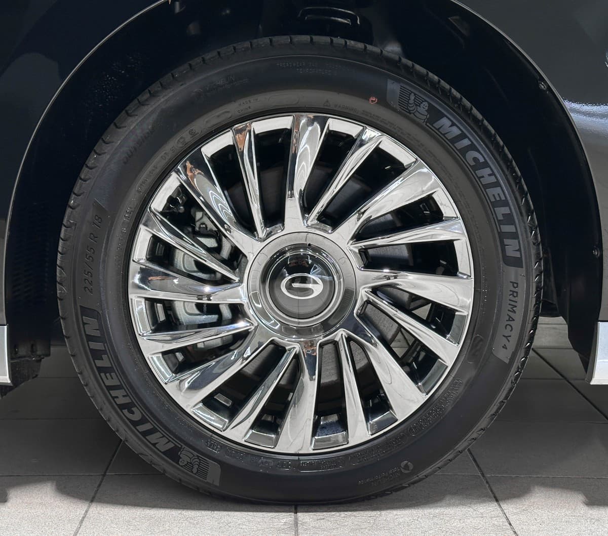 GAC Trumpchi M8 - 5