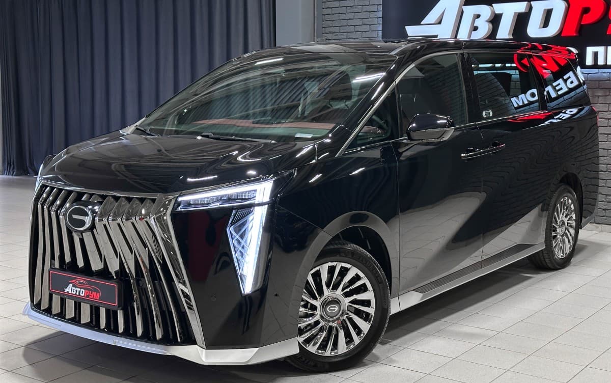 GAC Trumpchi M8 - 1