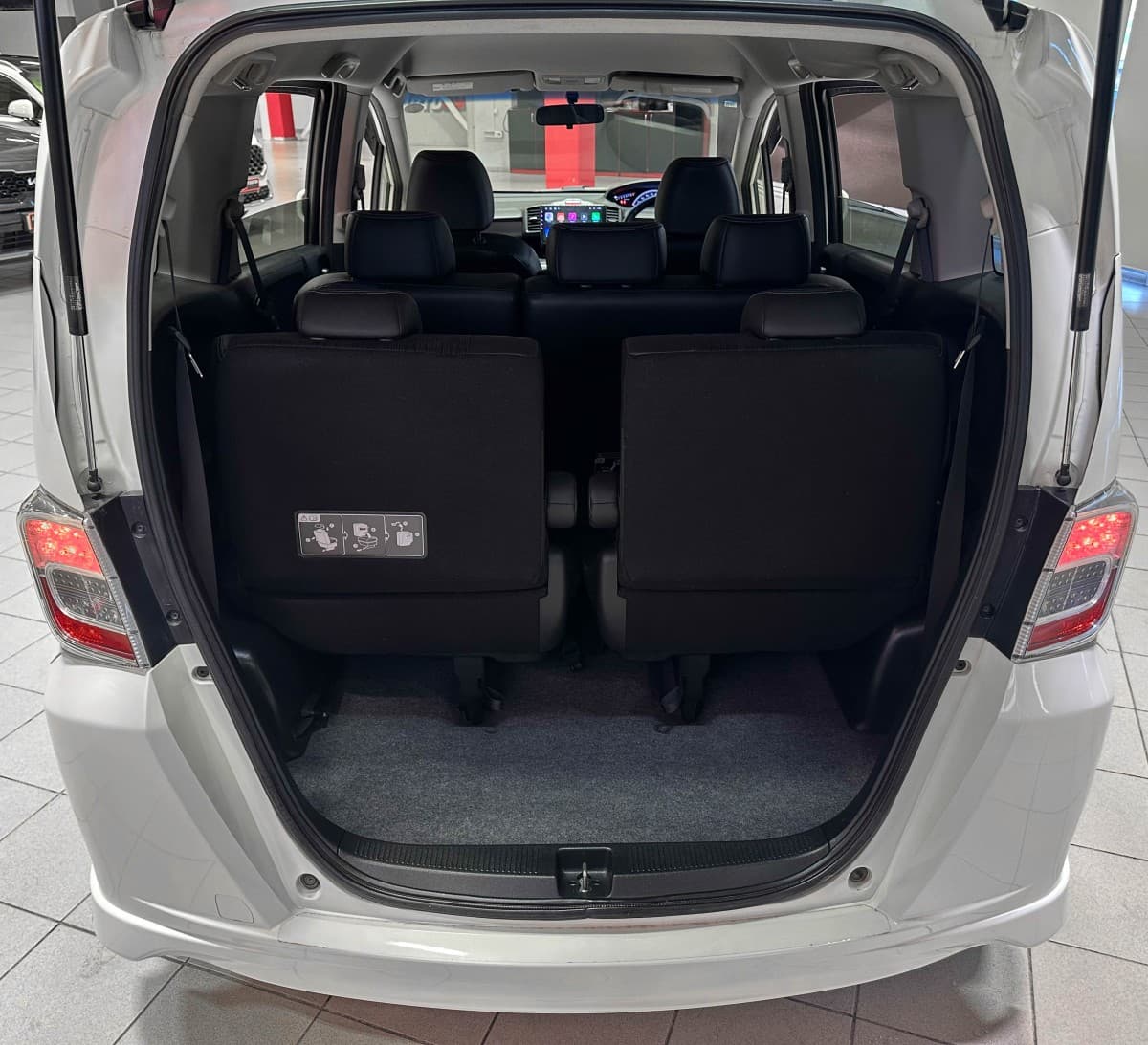 Honda Freed - фото 14
