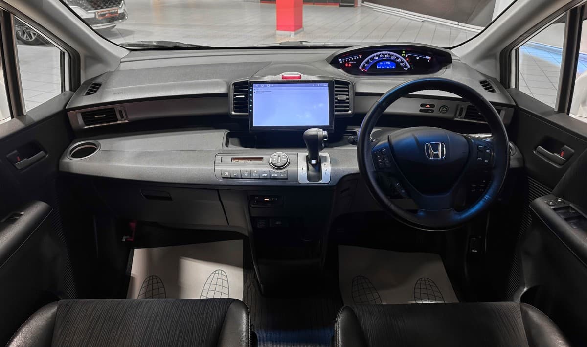 Honda Freed - фото 29