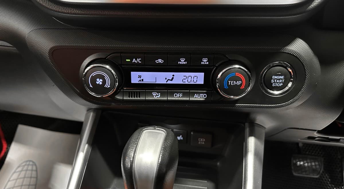 Toyota Raize - фото 24