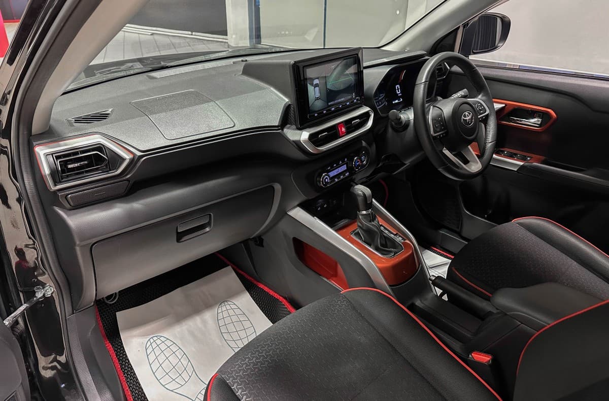 Toyota Raize - фото 16