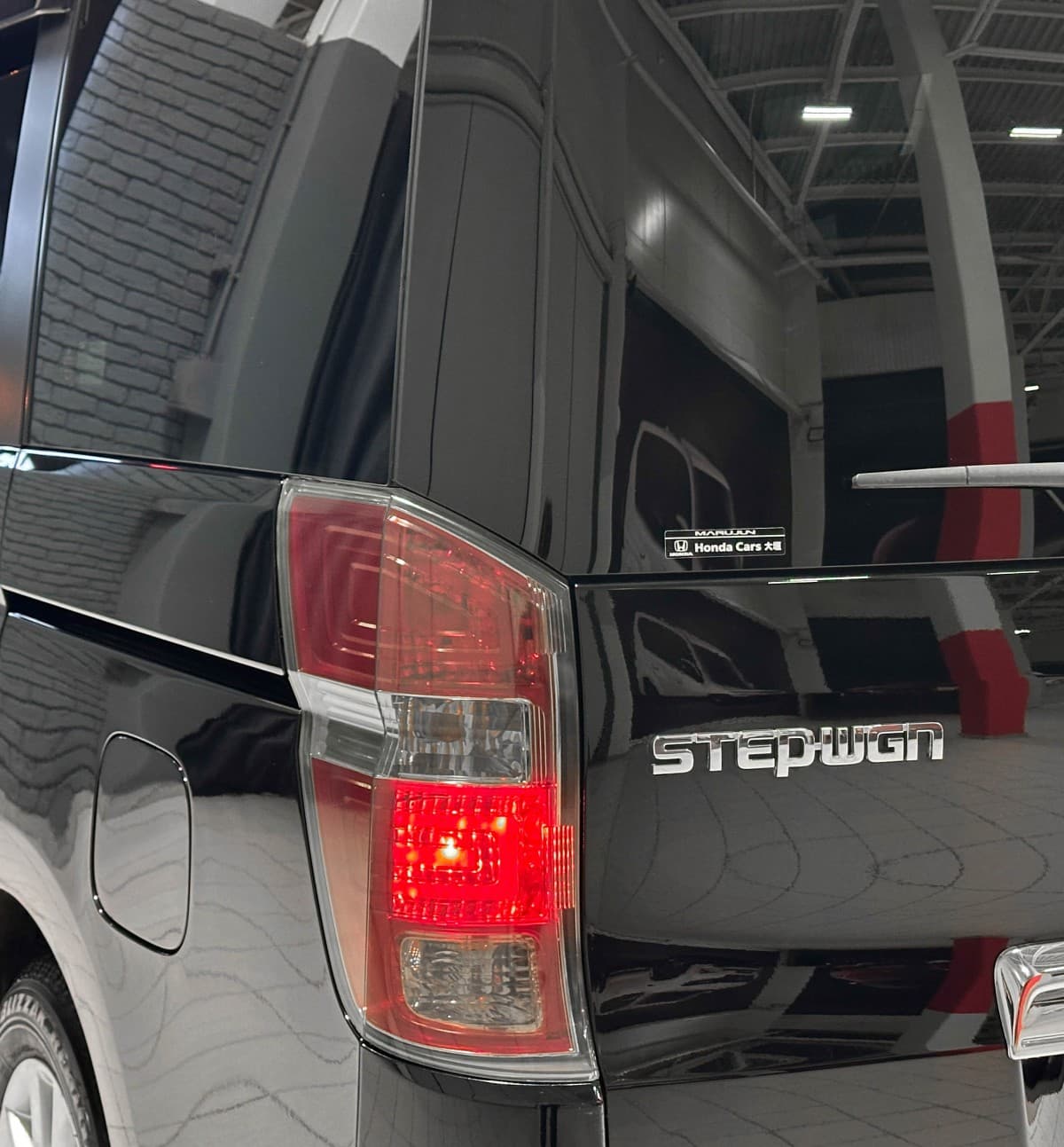 Honda Stepwgn - фото 8