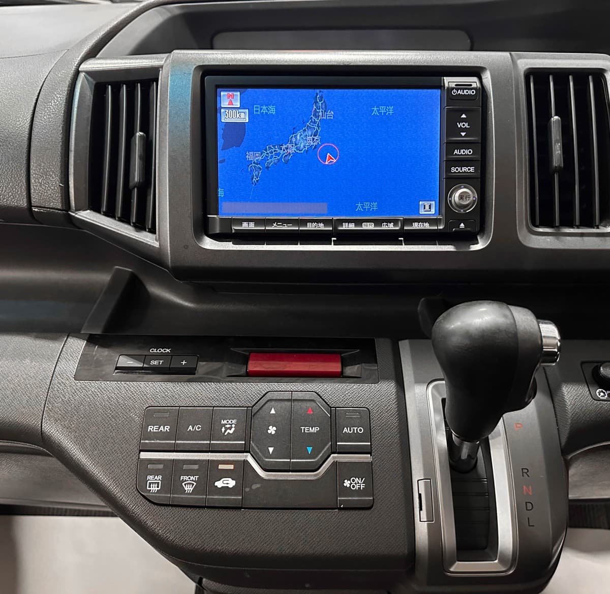 Honda Stepwgn - фото 21