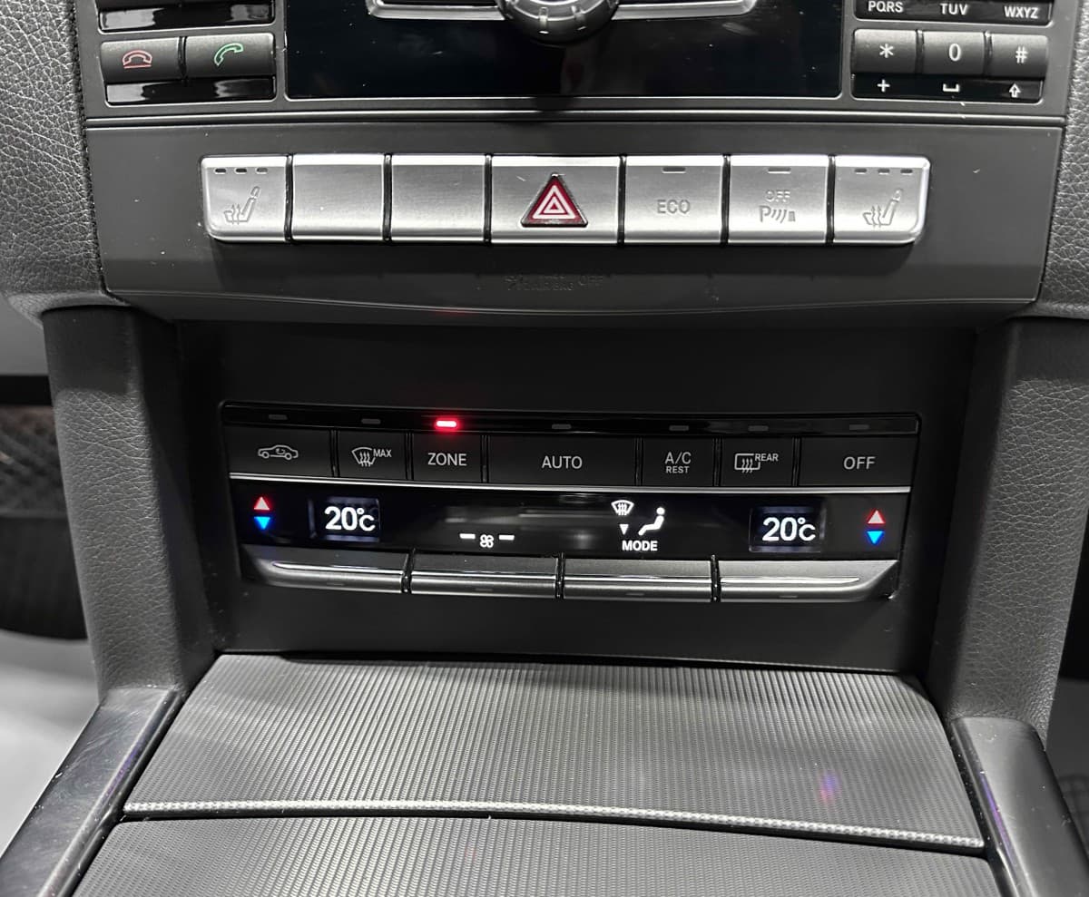 Mercedes-Benz E-Класс - фото 24