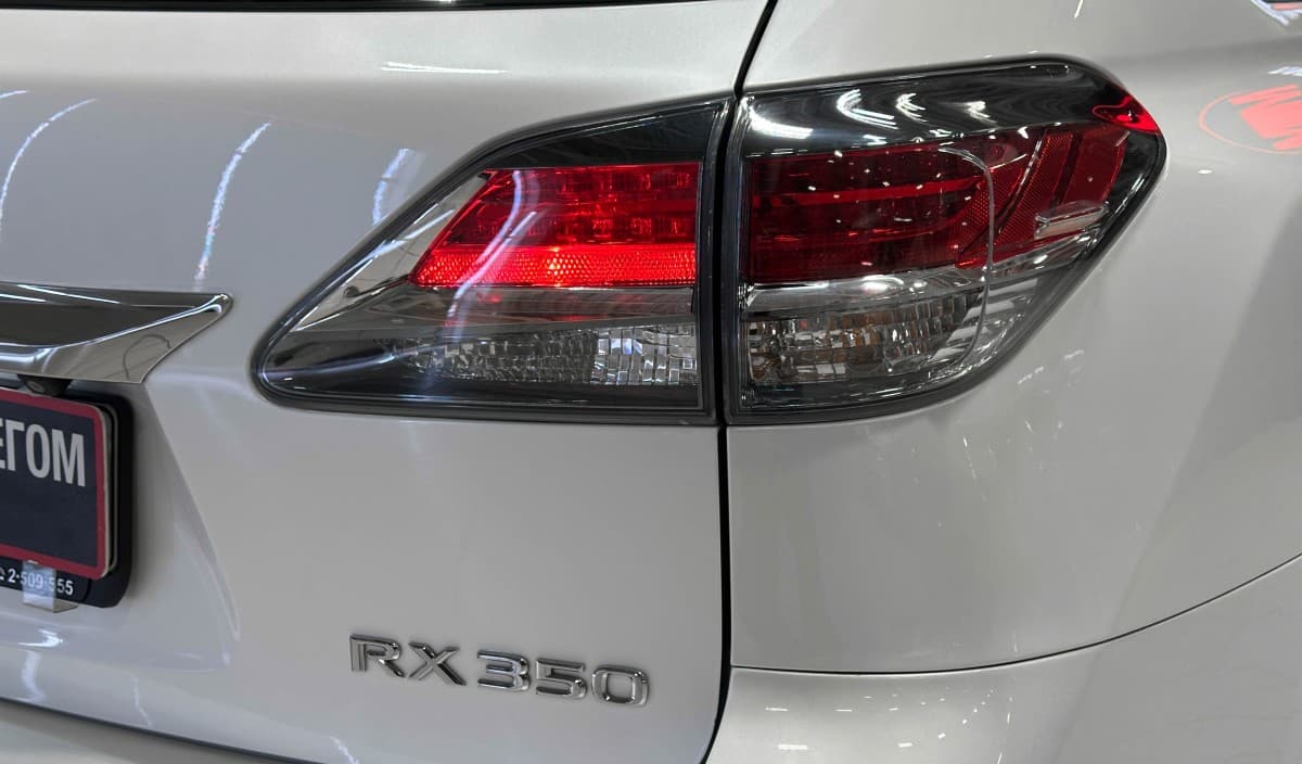 Lexus RX 350 - фото 8