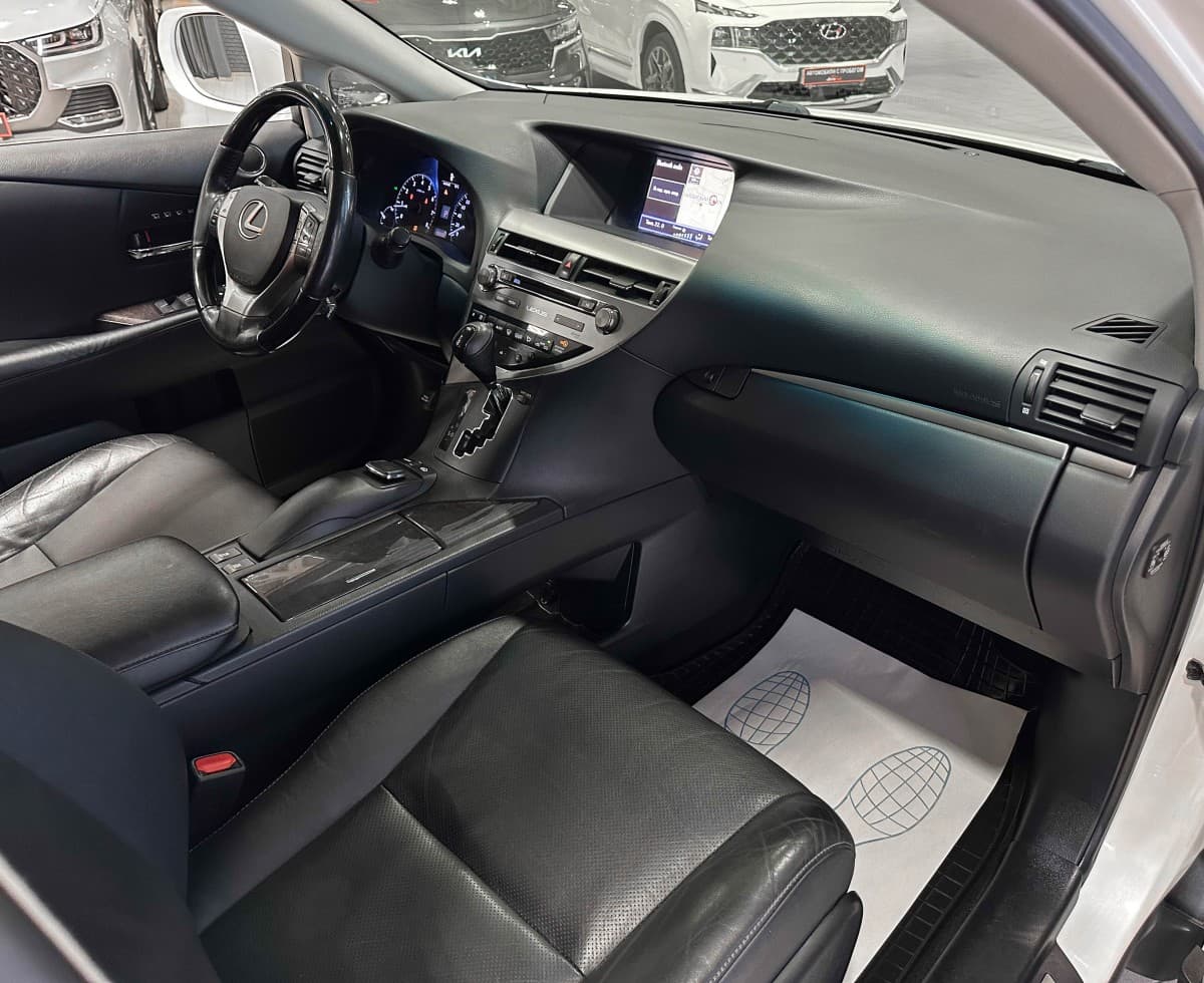 Lexus RX 350 - фото 16