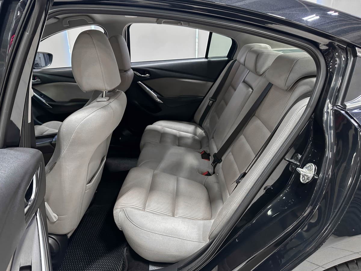 Mazda 6 - фото 11