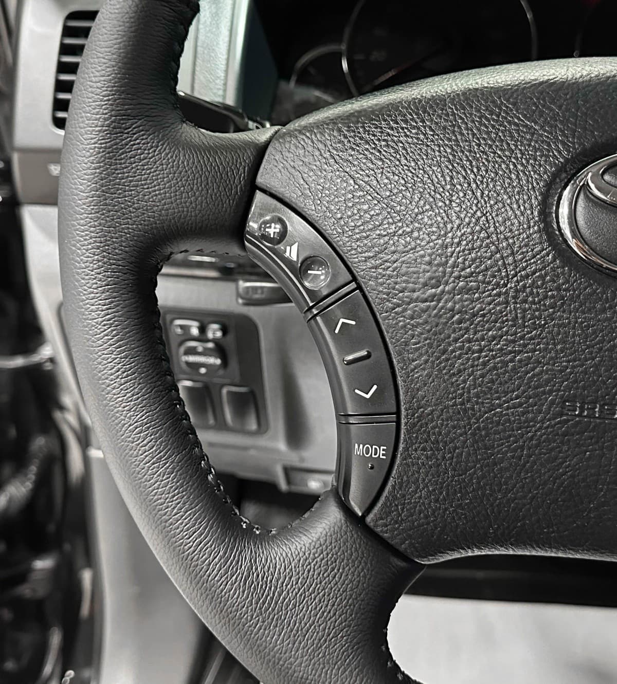 Toyota Land Cruiser Prado - фото 21