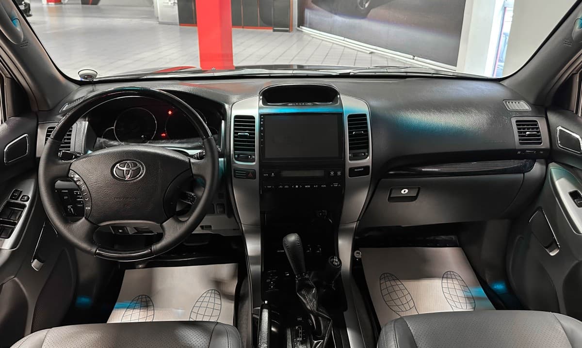 Toyota Land Cruiser Prado - фото 31