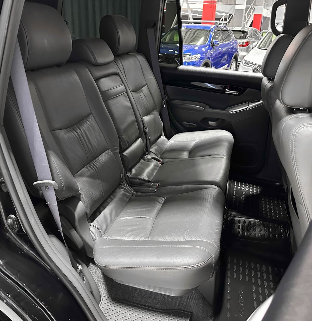 Toyota Land Cruiser Prado - фото 15