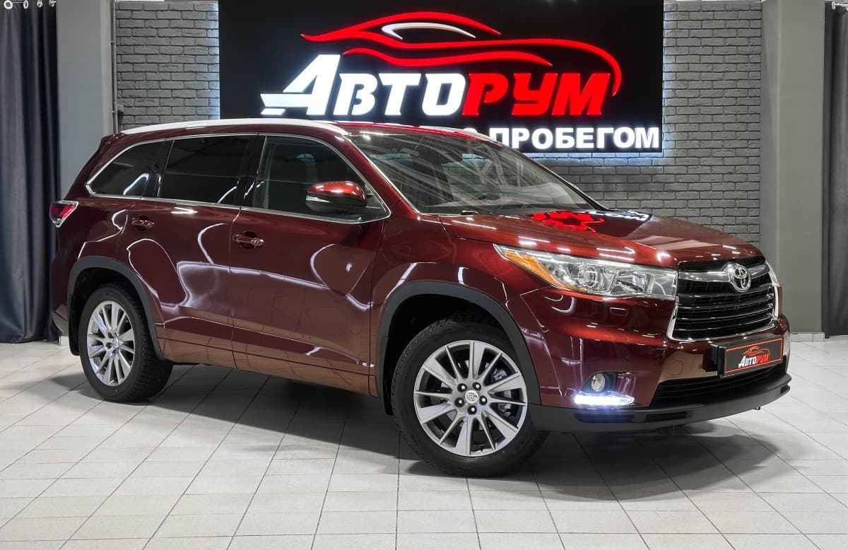 Toyota Highlander - 1