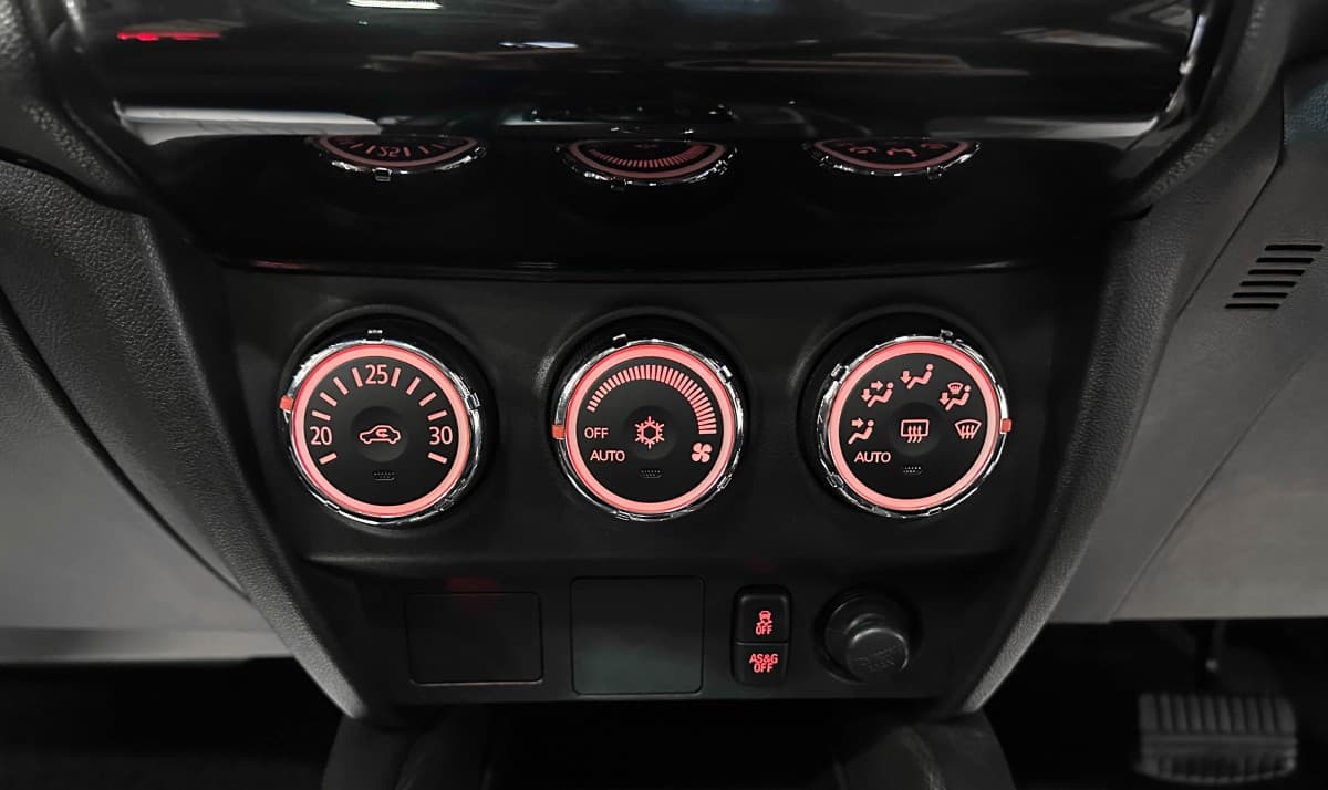 Mitsubishi RVR - фото 23