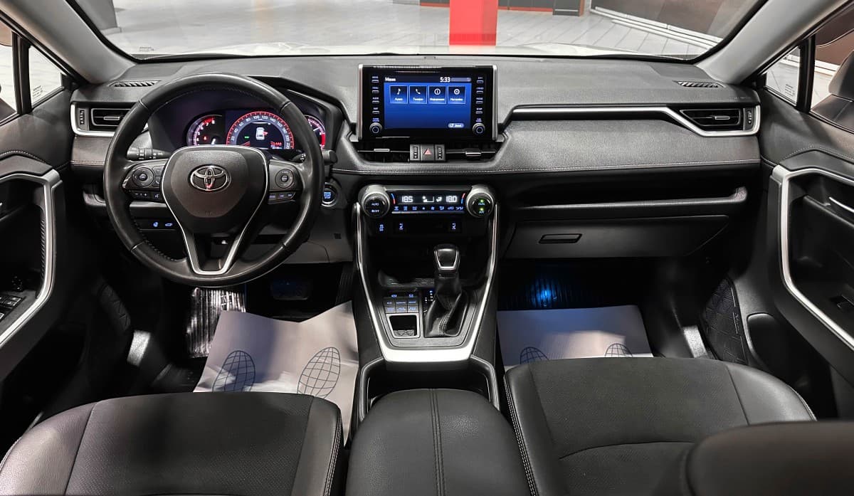 Toyota RAV4 - фото 25