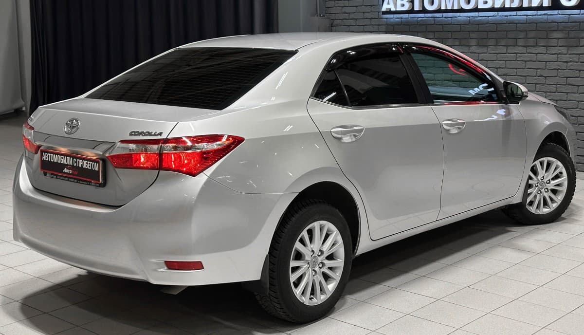 Toyota Corolla - фото 6