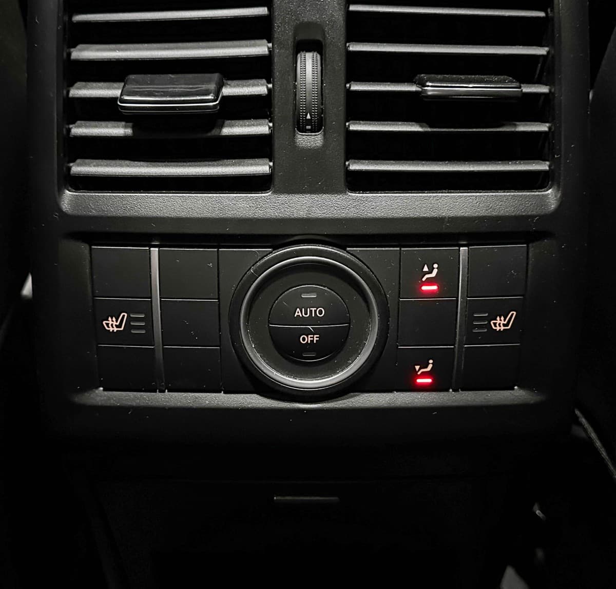 Mercedes-Benz GLE-Класс - фото 32