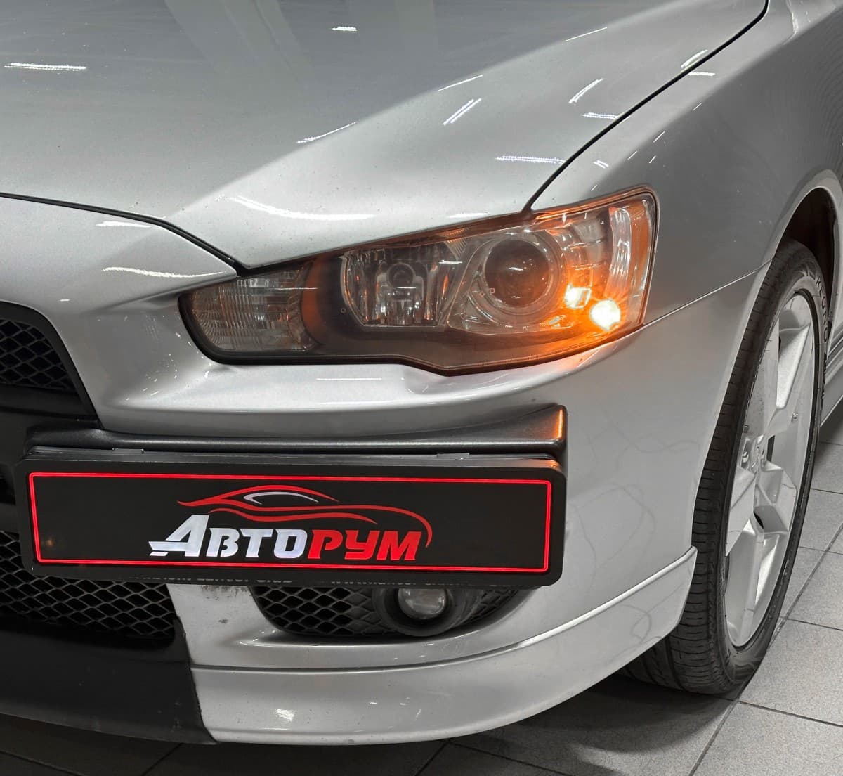 Mitsubishi Lancer - 4