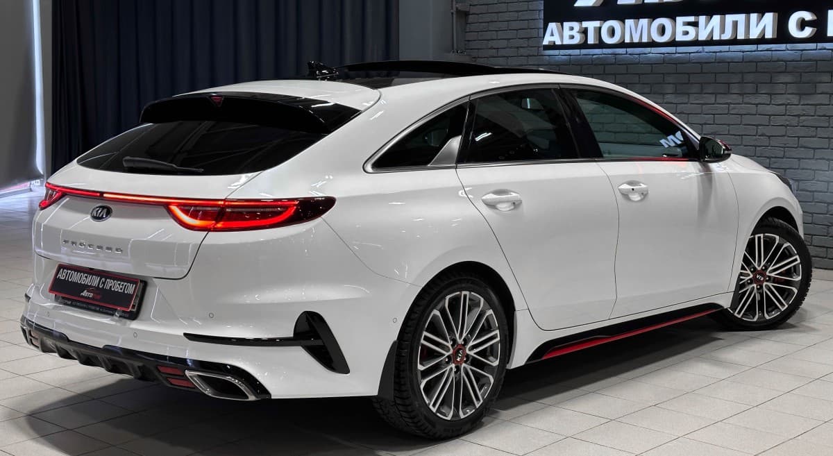Kia Proceed - фото 6