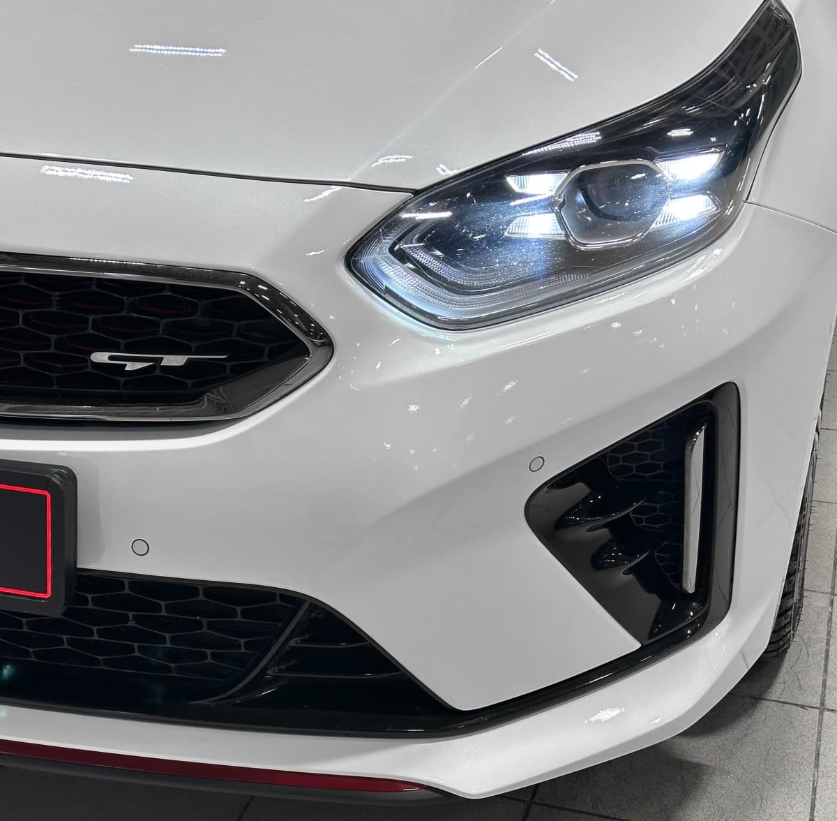 Kia Proceed - 4