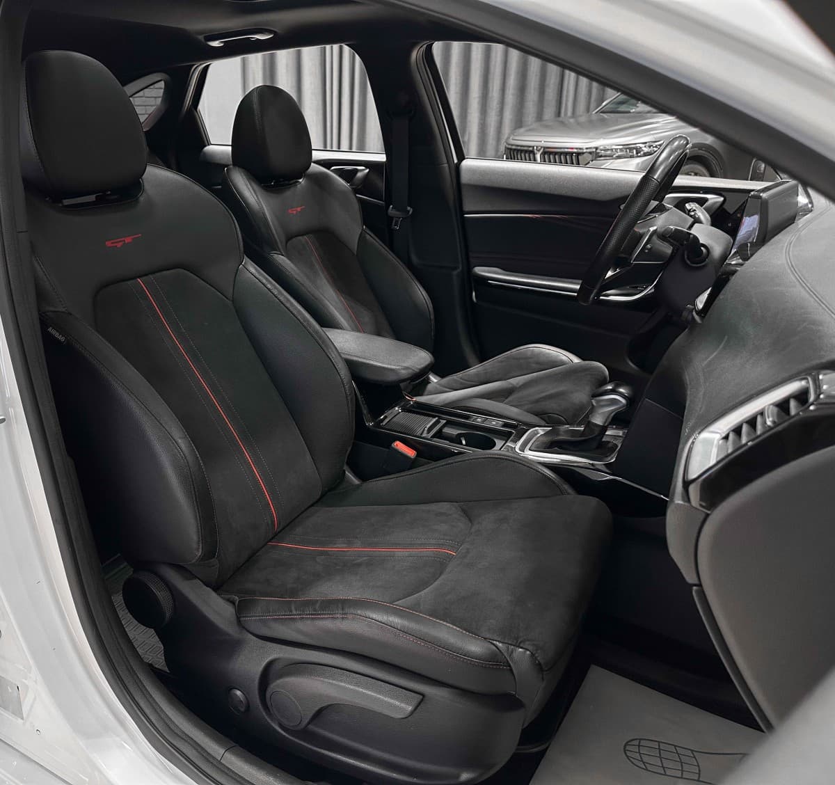 Kia Proceed - фото 15