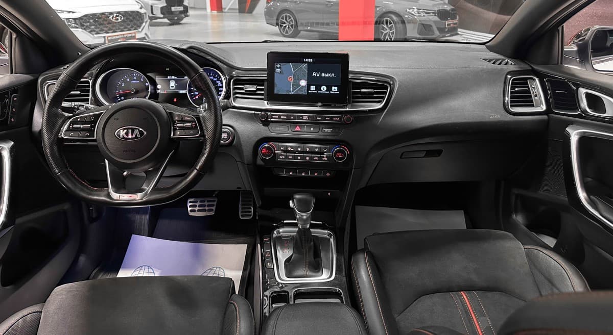 Kia Proceed - фото 29
