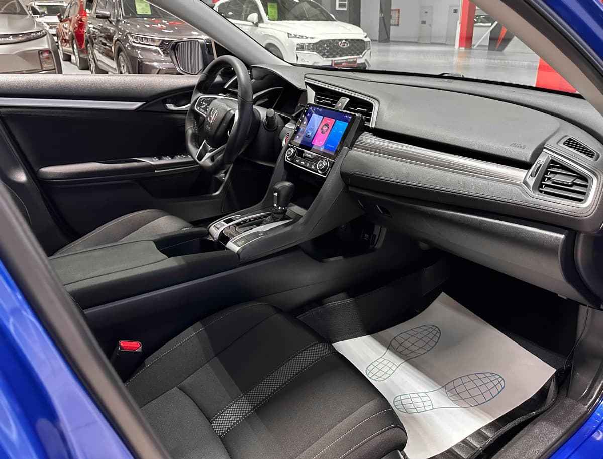 Honda Civic - фото 16
