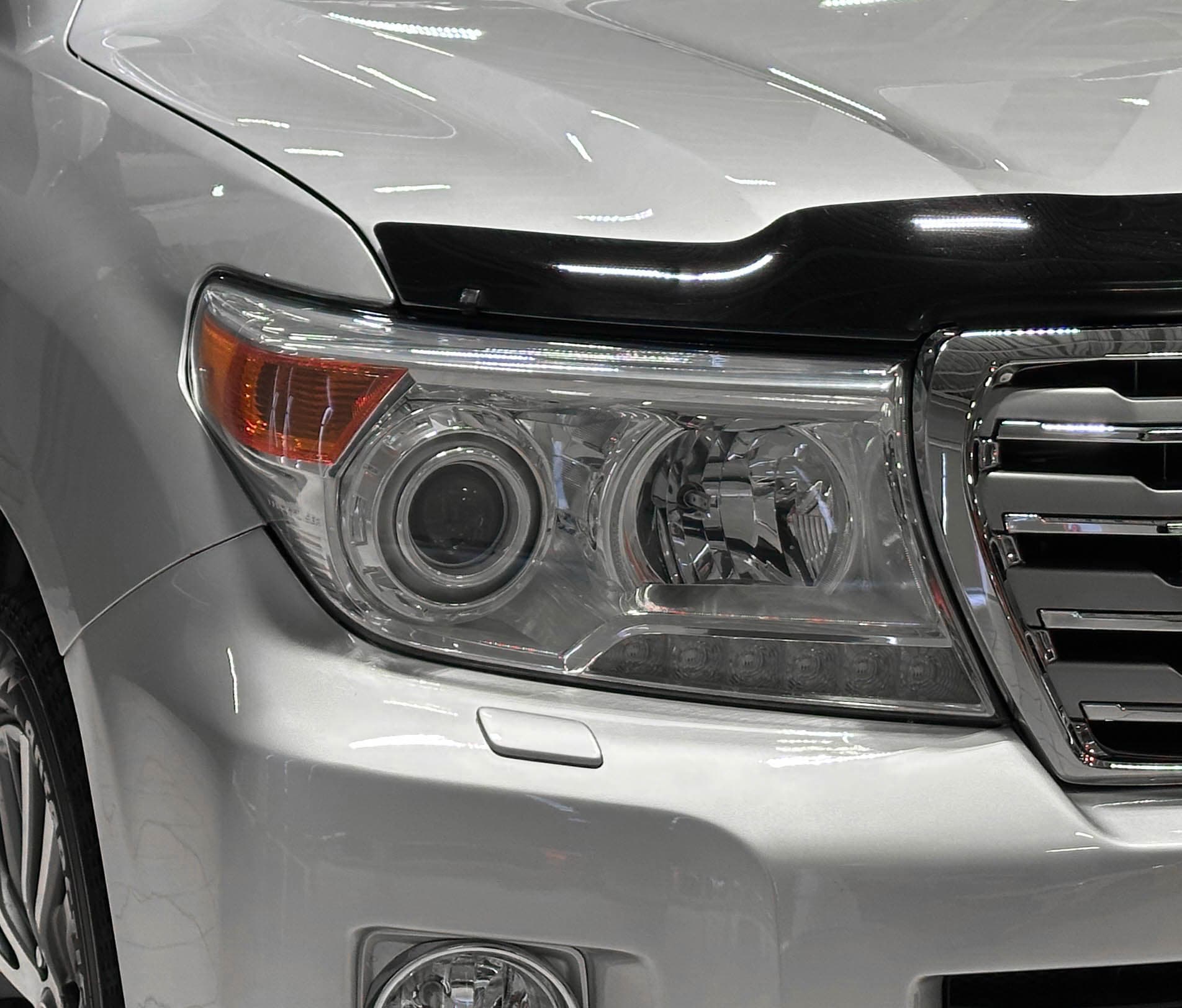 Toyota Land Cruiser - 4