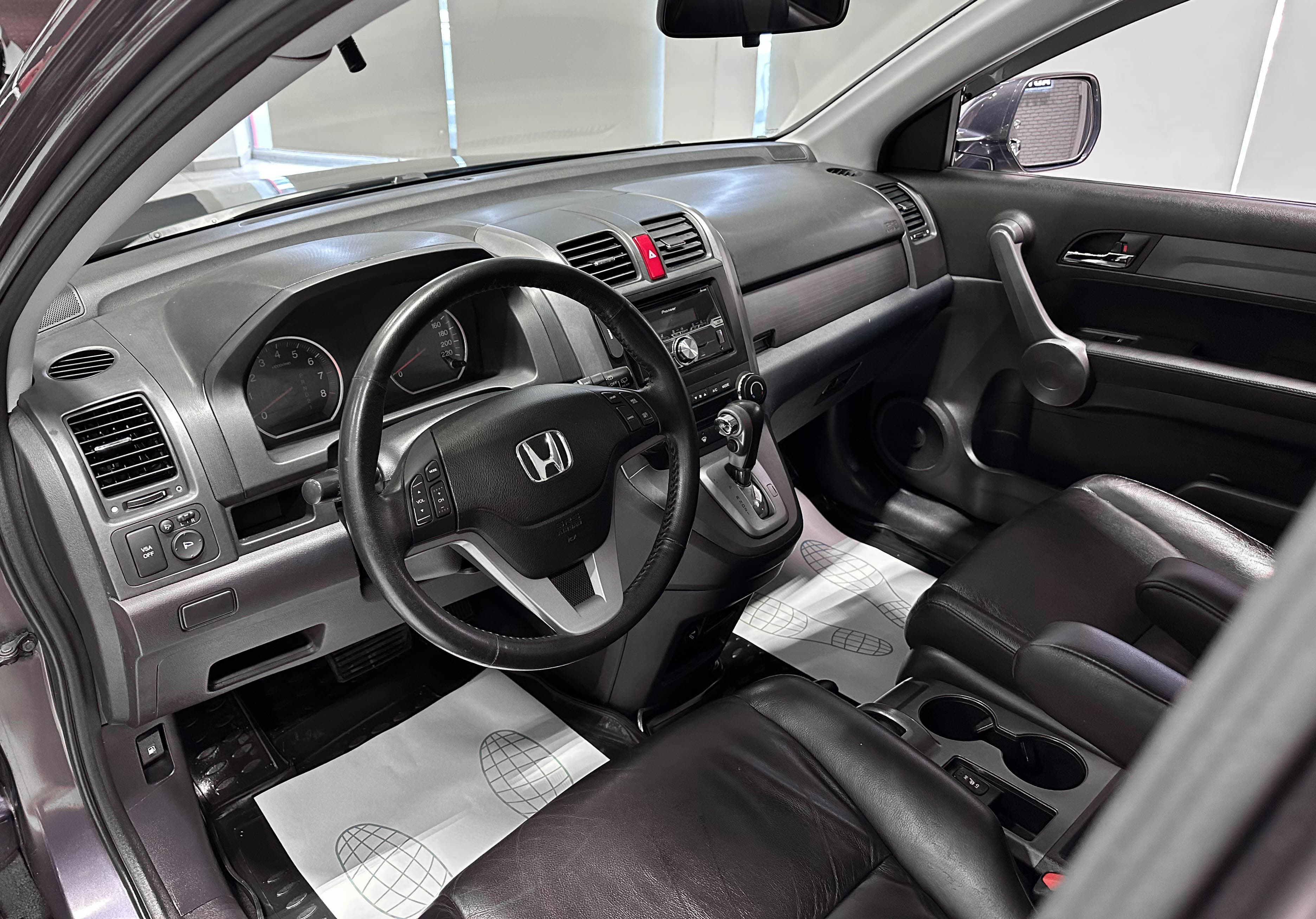 Honda CR-V - фото 10