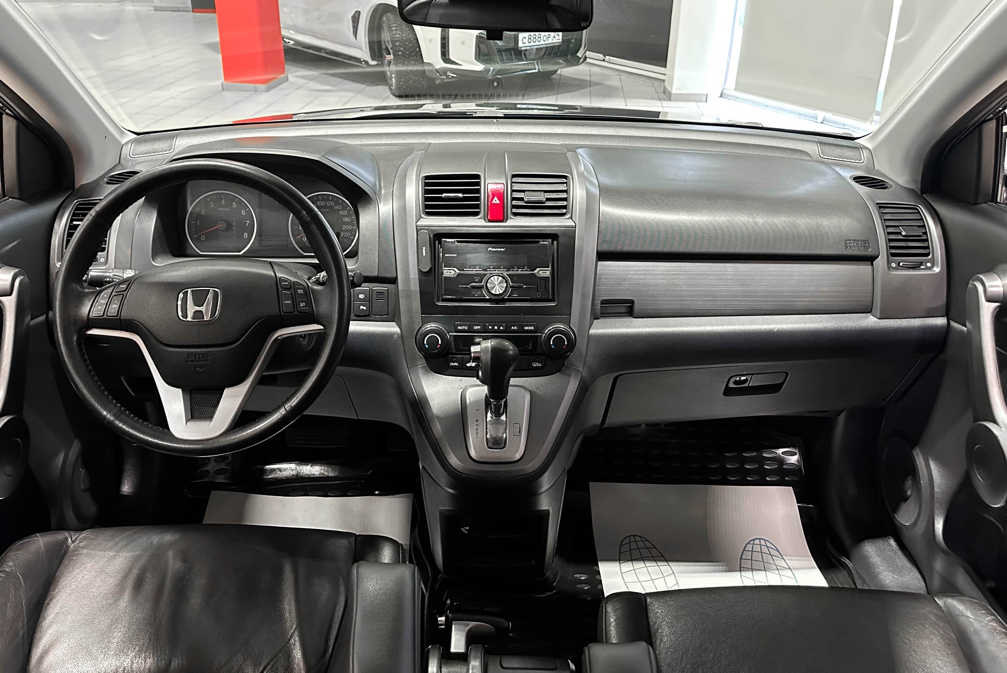Honda CR-V - фото 26