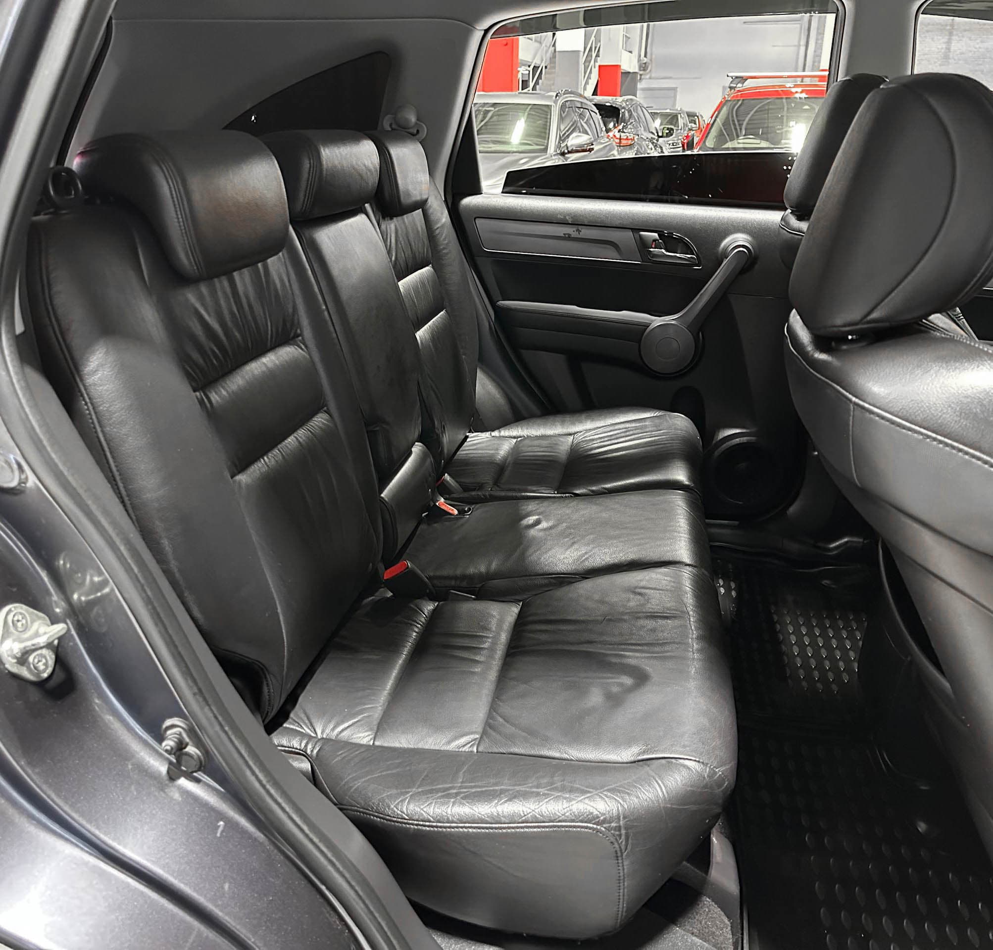 Honda CR-V - фото 14
