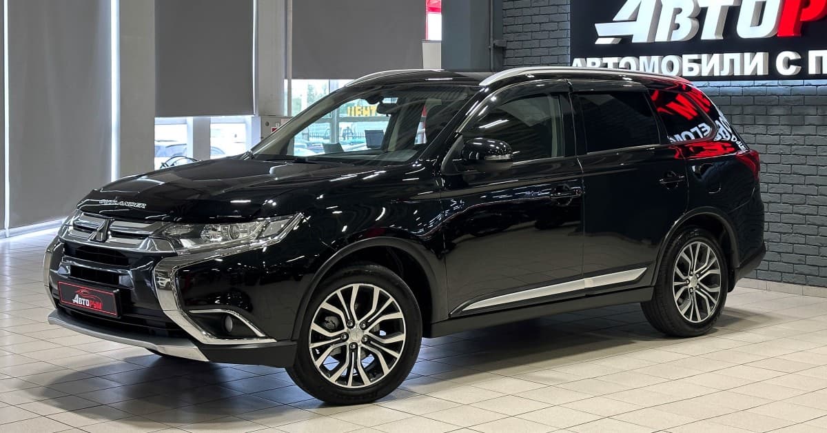 Mitsubishi Outlander - 2