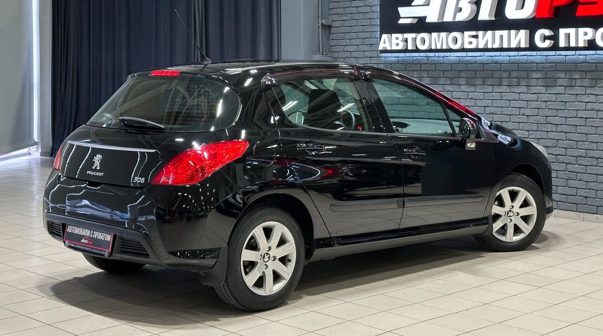 Peugeot 308 - 5