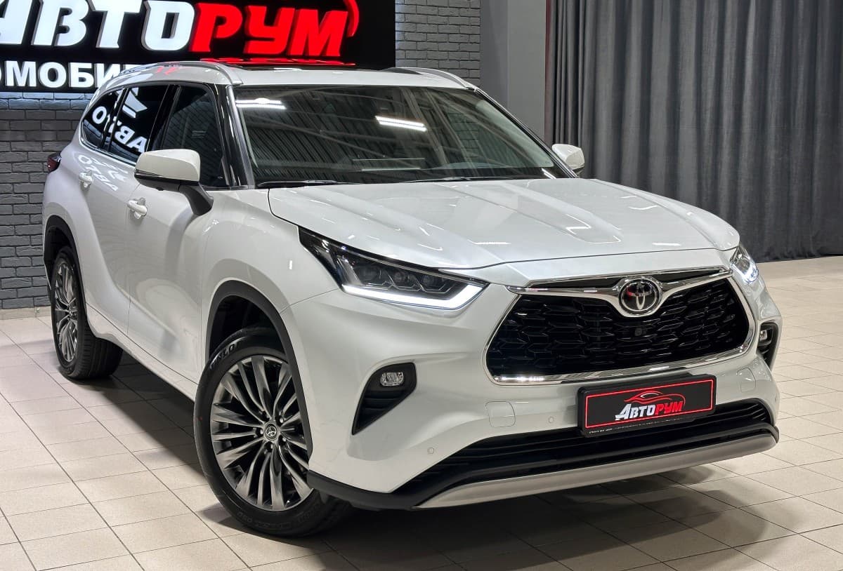 Toyota Highlander - 4