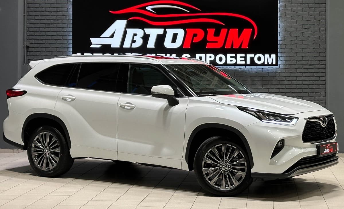 Toyota Highlander - 1