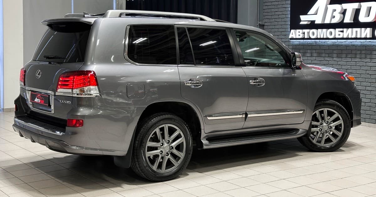Lexus LX 570 - 5