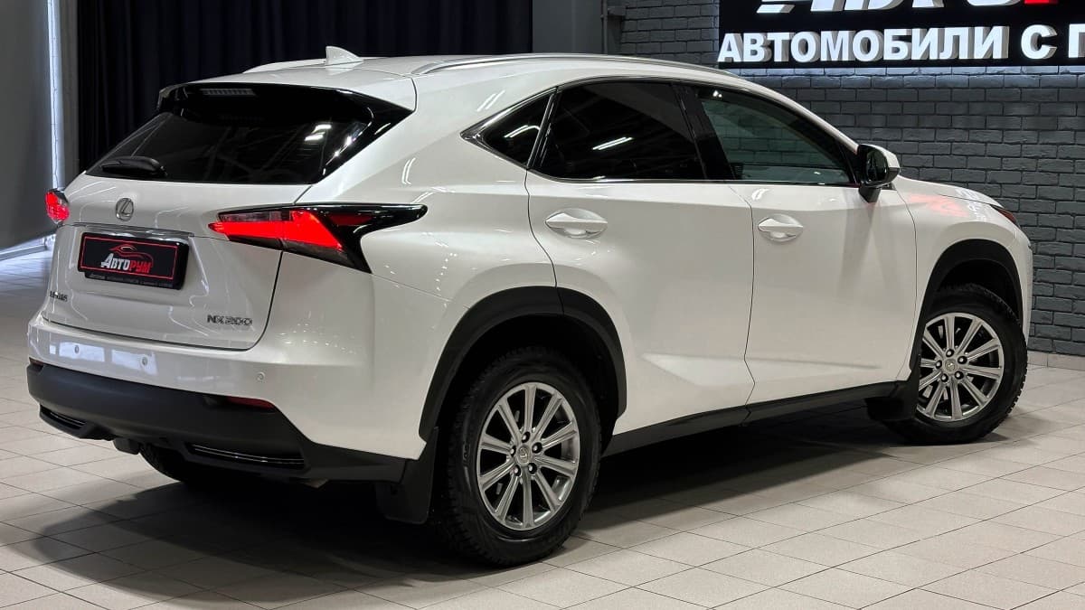 Lexus NX 200 - 5