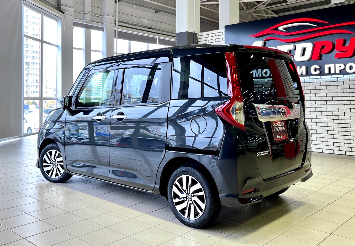 Тойота руми фото 2018. Toyota tank roomy. Тойота роом. Toyota roomy custom gt. Toyota tank 2021.