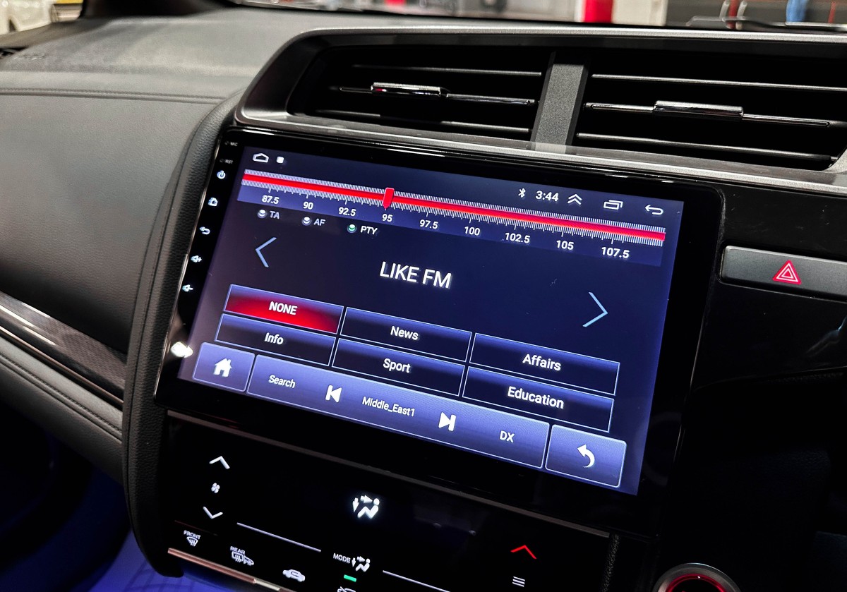 Honda Fit Hybrid - фото 23